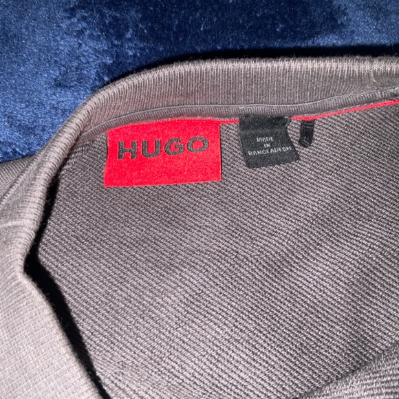 🕶️Hugo Sweater🕶️ - Picture 2 of 2